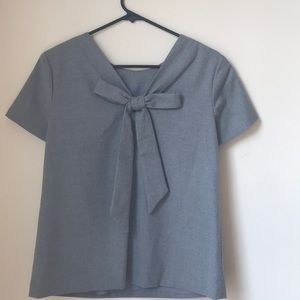 Banana Republic Size Small Grey Blouse